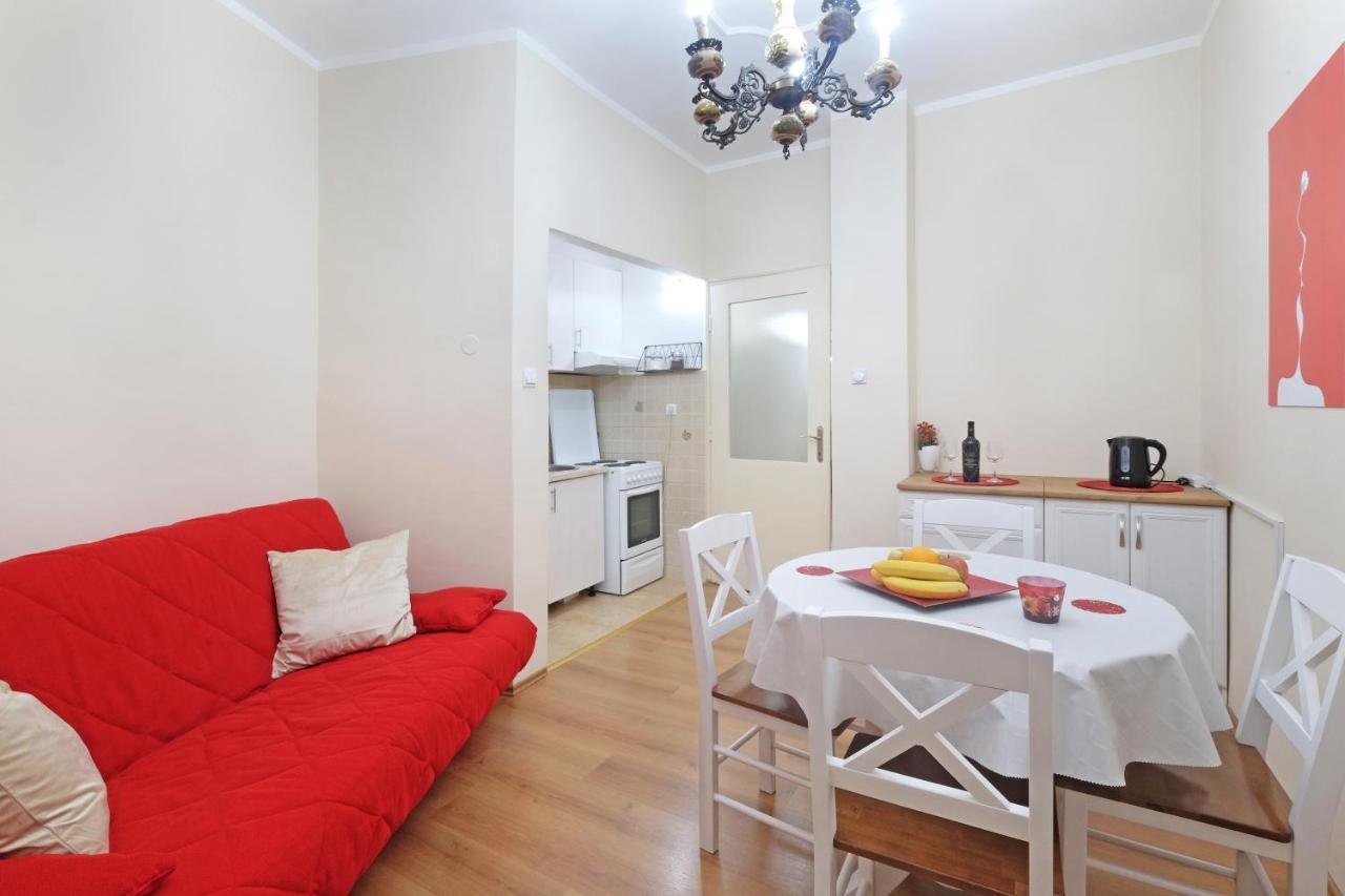 Illusion Downtown Apartment Белград Екстер'єр фото